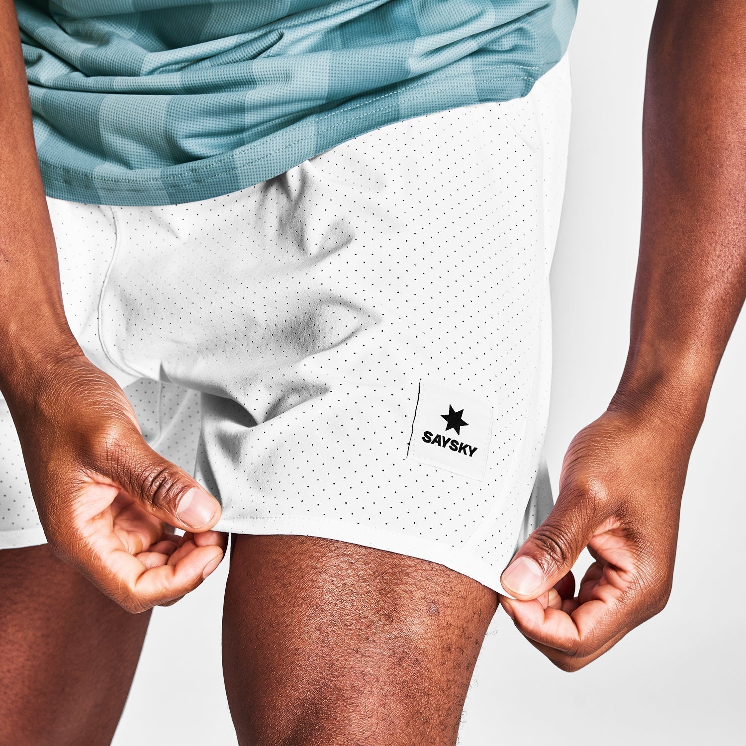 מבחן שוונג || ביגוד הריצה והלייף סטייל של SAYSKY