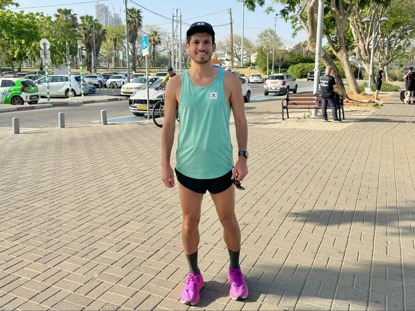 רצים ברצינות, אבל לא לוקחים את עצמכם ברצינות? מבחן לביגוד SAYSKY מדנמרק